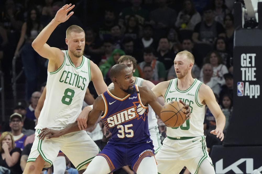 皇马发展的 皇马发展的