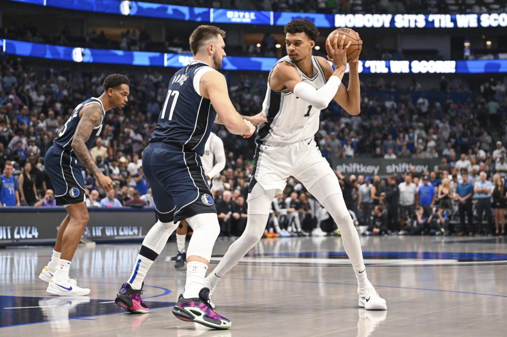 凭借精准的 凭借精准的