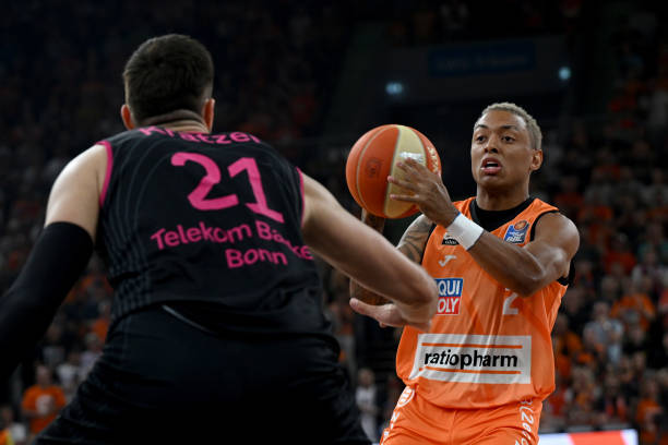 他深知在N 他深知在N